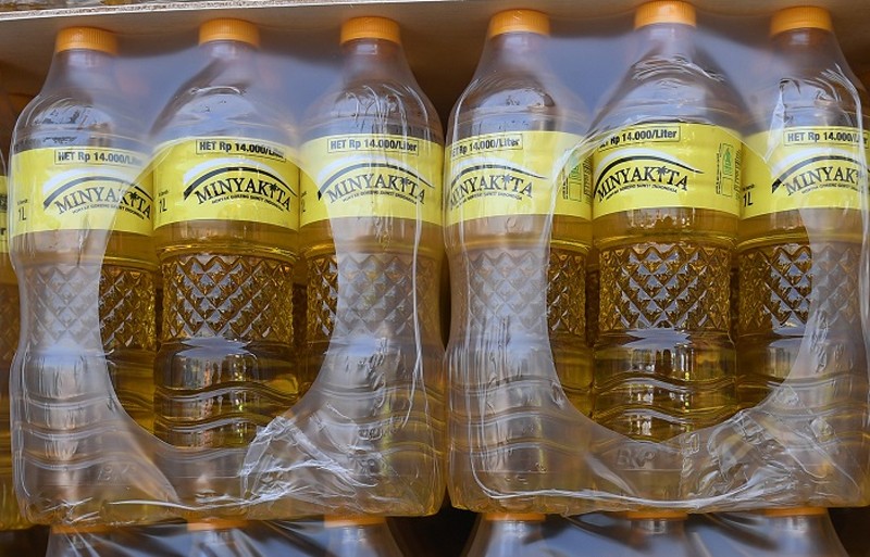 produk minyak kita Minyak goreng  1 Ltr